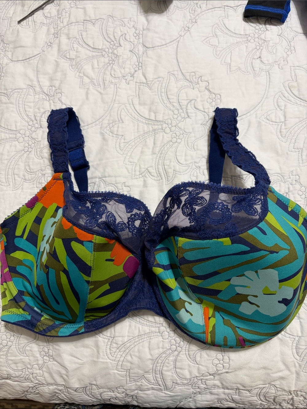 Cacique Tropical Precious Bra  Size 42DDD